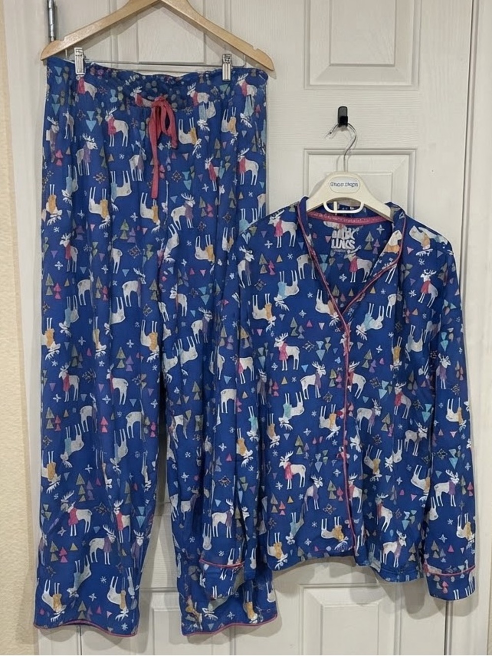 MUKS LUKS Blue Reindeer Holiday Pajama Set Size Large
